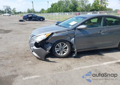 2013 Hyundai Sonata Gls from USA, damaged, VIN 5NPEB4AC1DH616296